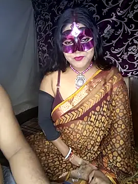 Hot muskaan online show from 13, 10, 2025