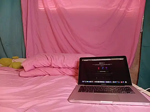 Rocket1978 online show from 25, 3, 2026