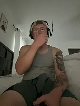 tcadle1824 online show from 22, 3, 2026