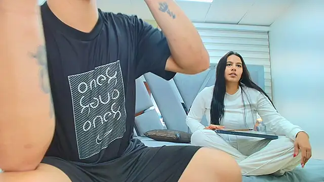 DAVID VICTORIAA online show from 27, 3, 2026