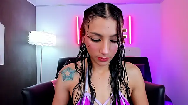 miss   evangeline online show from 4, 2, 2026