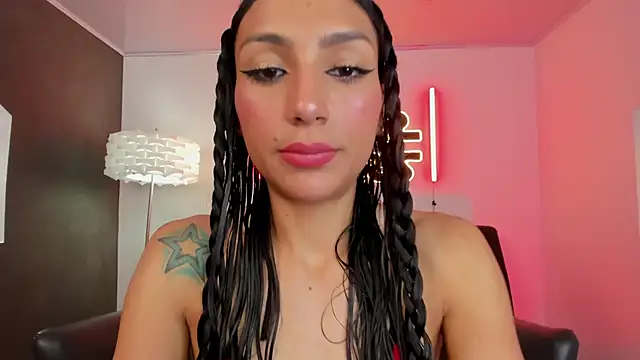 miss   evangeline online show from 11, 3, 2026