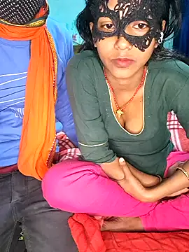 Virl clople online show from 10, 1, 2025