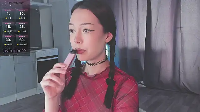 kittenrisha online show from 26, 10, 2025