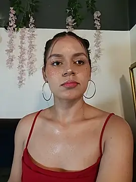 Danni shy online show from 15, 5, 2026