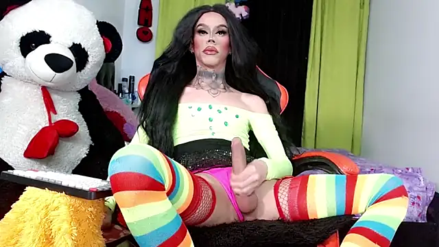 Snapshot of Alextwink chatting on 10, 6, 2026 Alextwink online show from 10, 6, 2026