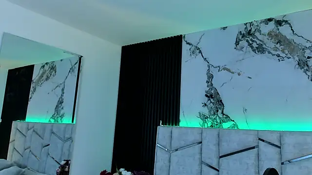 daniiphoeniixx online show from 19, 9, 2025