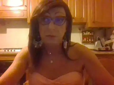 Snapshot of Tiabet chatting on 9, 9, 2025 Tiabet online show from 9, 9, 2025