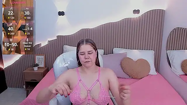 Annie kurt  online show from 15, 10, 2025