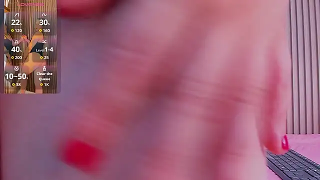 Annie kurt  online show from 18, 10, 2025