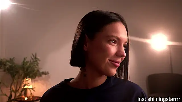 alittlestarrr online show from 13, 2, 2026