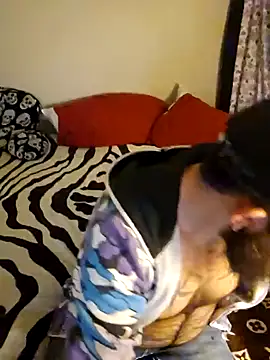 StruggleSnuggles online show from 6, 2, 2025