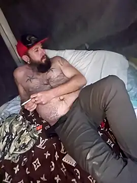 StruggleSnuggles online show from 25, 2, 2025