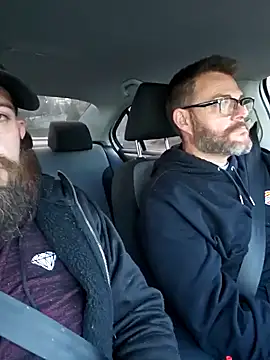 StruggleSnuggles online show from 7, 1, 2025