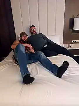 StruggleSnuggles online show from 21, 1, 2025