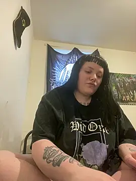 Gothicsiren online show from 25, 2, 2025