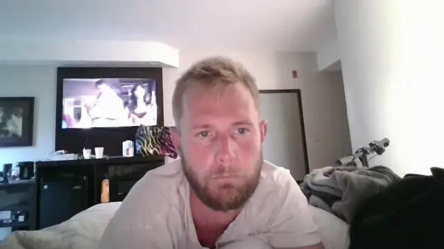 Snapshot of bjay1210 chatting on 14, 1, 2026 bjay1210 online show from 14, 1, 2026