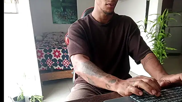Adam Valenciia online show from 9, 6, 2026