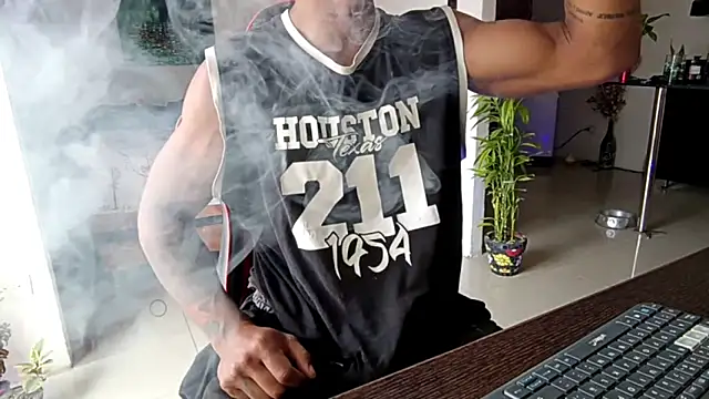 Adam Valenciia online show from 13, 2, 2026