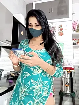 Snapshot of Best-Couple chatting on 16, 10, 2025 Best-Couple online show from 16, 10, 2025