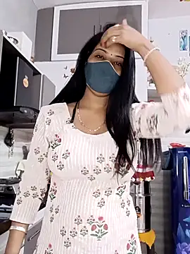 Snapshot of Best-Couple chatting on 9, 2, 2026 Best-Couple online show from 9, 2, 2026