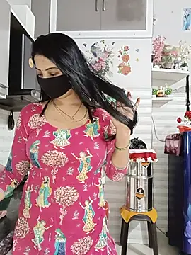 Snapshot of Best-Couple chatting on 23, 7, 2026 Best-Couple online show from 23, 7, 2026