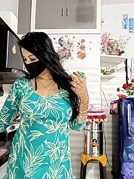 Snapshot of Best-Couple chatting on 17, 6, 2026 Best-Couple online show from 17, 6, 2026