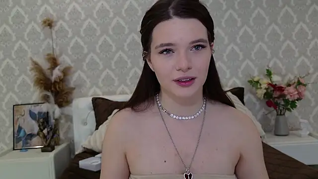 Nellie Medina online show from 2, 2, 2025