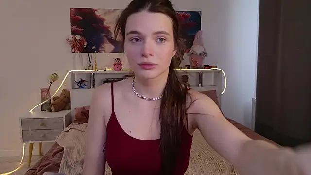 Snapshot of Nellie_Medina chatting on 15, 7, 2026 Nellie Medina online show from 15, 7, 2026