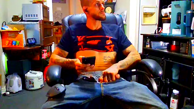 JamesMichael88 online show from 21, 4, 2026