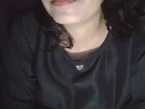 Hot-shanvi online show from 5, 10, 2025