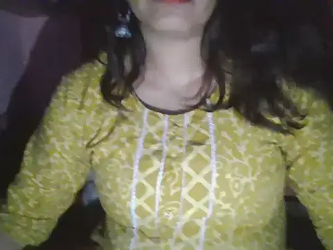 Hot-shanvi online show from 18, 4, 2026