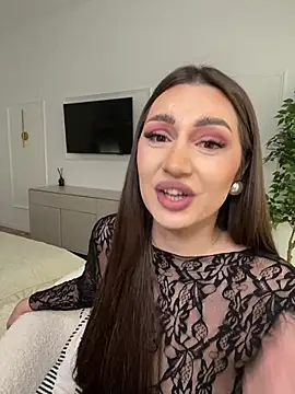 claraxjoyy online show from 13, 4, 2026