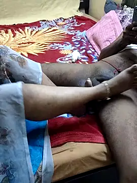 Snapshot of Rathi22 chatting on 24, 10, 2025 Rathi22 online show from 24, 10, 2025