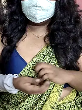 Snapshot of Rathi22 chatting on 11, 9, 2025 Rathi22 online show from 11, 9, 2025