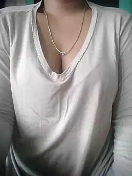 muskan-Sharma online show from 18, 9, 2025