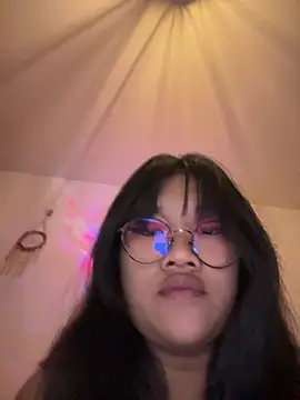 AcidBubbleRain online show from 2, 3, 2025