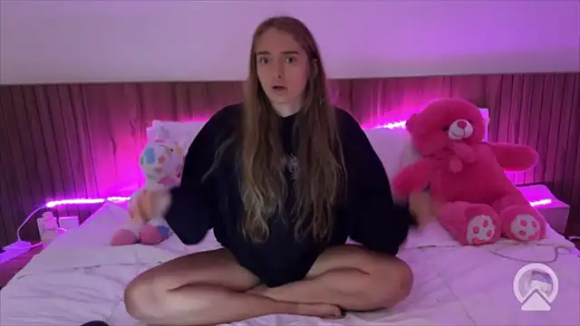 BabyMelie online show from 20, 12, 2025