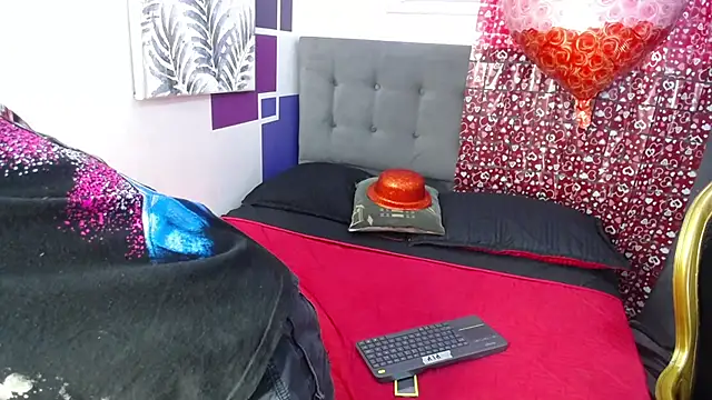 Snapshot of CollinStone chatting on 26, 2, 2025 CollinStone online show from 26, 2, 2025