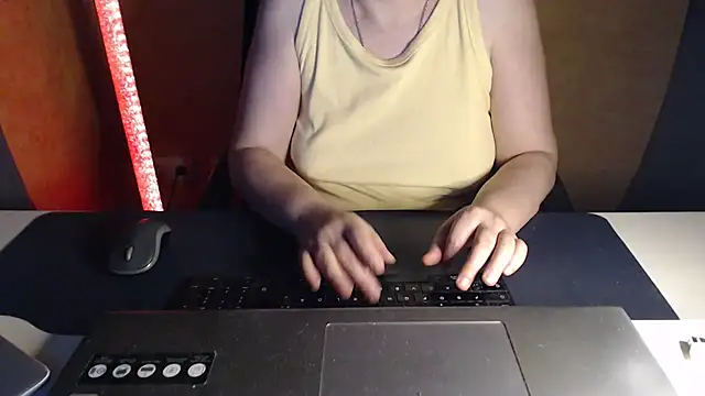 Sweet Phoenix online show from 24, 6, 2026