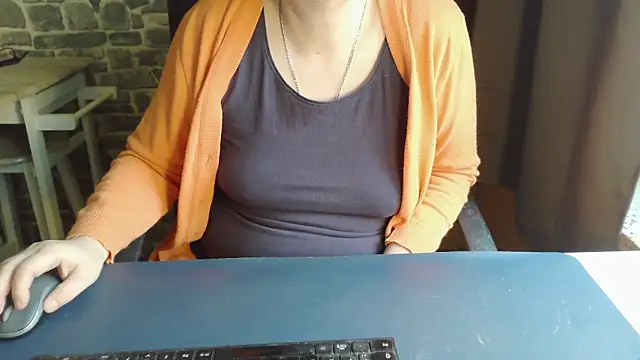 Sweet Phoenix online show from 9, 2, 2026