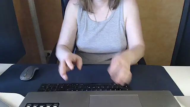 Sweet Phoenix online show from 7, 3, 2026