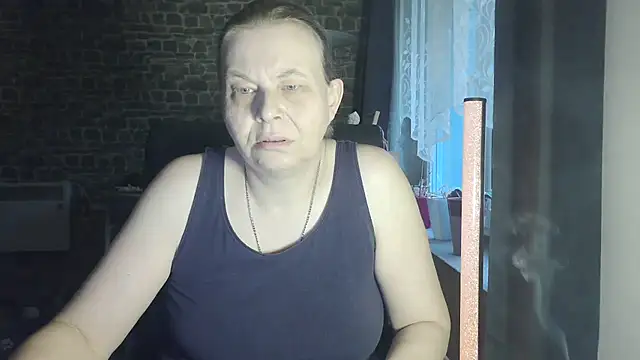 Sweet Phoenix online show from 10, 10, 2025