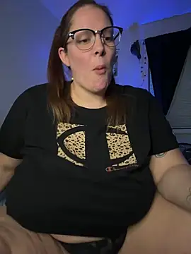 Thickarella420 online show from 5, 1, 2025