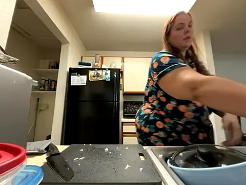 Thickarella420 online show from 2, 10, 2025