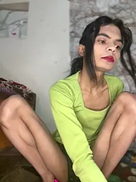 Enna Zarza  online show from 6, 1, 2026