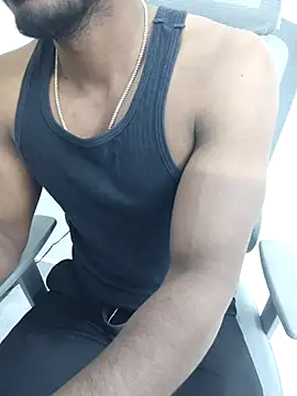 hot boy dic online show from 17, 12, 2025