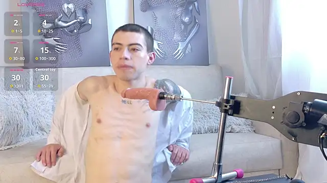 Henophiid online show from 30, 11, 2025