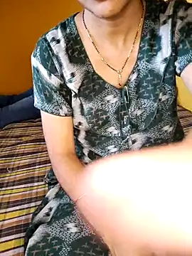 lovelygirl4567 online show from 9, 3, 2025