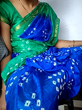 lovelygirl4567 online show from 16, 3, 2025